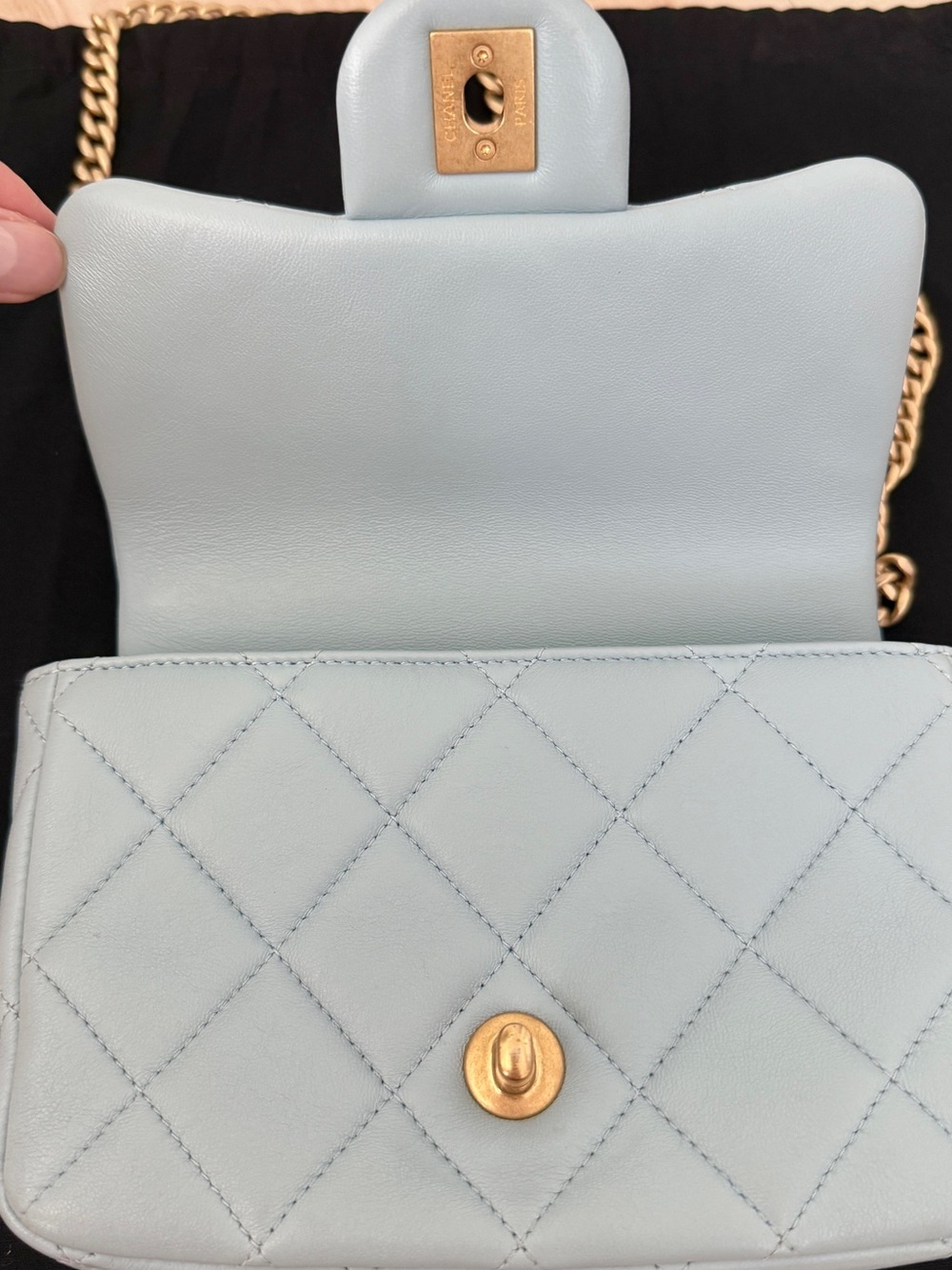 CHANEL Pending CC Square Flap Bag Quilted Lambskin, Blue - Picture 6 of 13